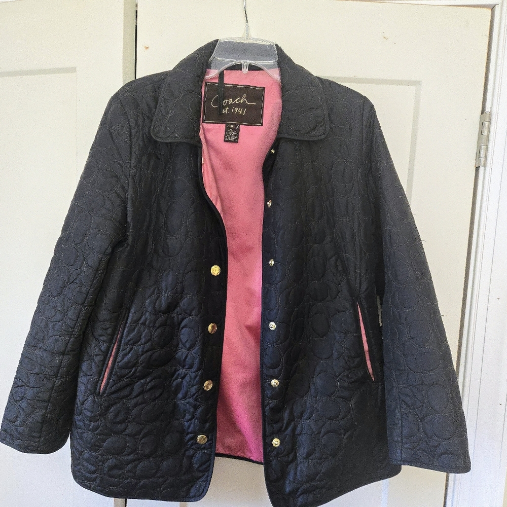 Coach quilted jacket coat. Black.